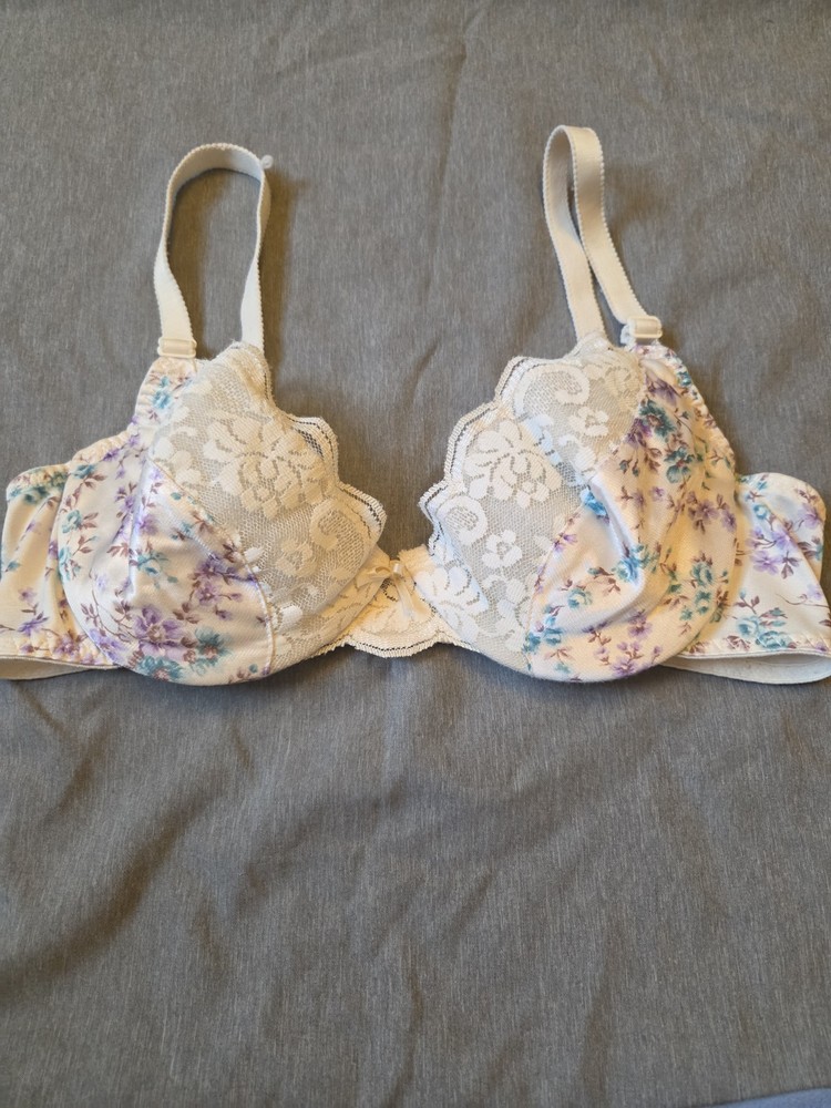 Vintage Maidenform Satin Chantilly Lace Bra Floral Print 36B