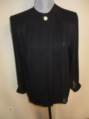 VTG Marshall Field’s Choice Pleated Front Shoulder Pads Poly Blouse in Black 8