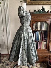 Vintage 1950s Blue Formal Tea Dress Shiny Print Sweetheart Full Skirt Flare XS S