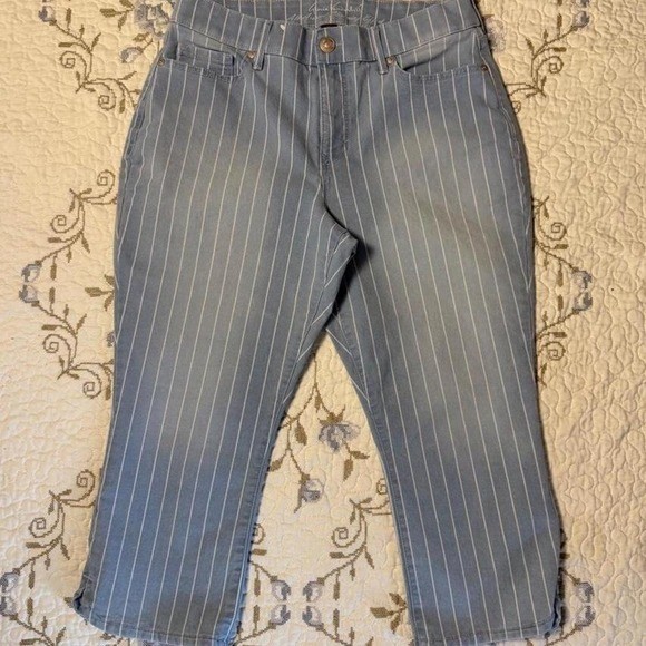 Gloria Vanderbilt Amanda Stretch Capri Jeans Women’s Size 10