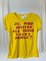 1970s USC Women’s Fitted Baby Tee Funny Yellow Red Women’s M/L Bust 38-42” Crop