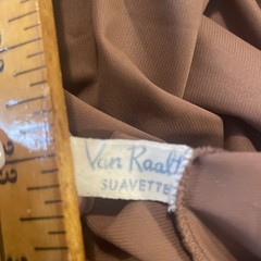 Vintage Van Raalte Suavette Full Slip Mocha Mushroom Brown Lace Size 40, 07206A