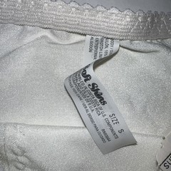 Adonna Light Control Soft Skins Lace Trim Nylon Granny Panties Small NWT Satin