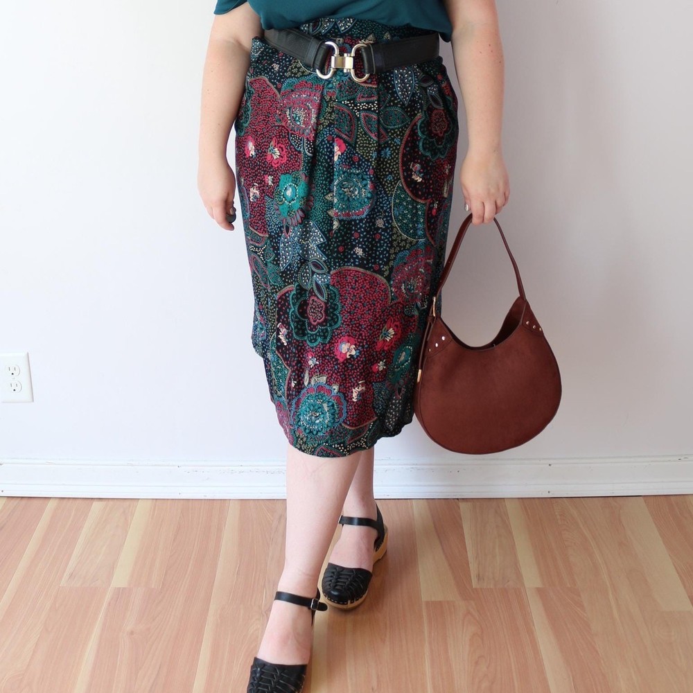 SIZE M/L Vintage 90s Midi Skirt Black Teal Pink Paisley Rayon Pockets Funky Boho