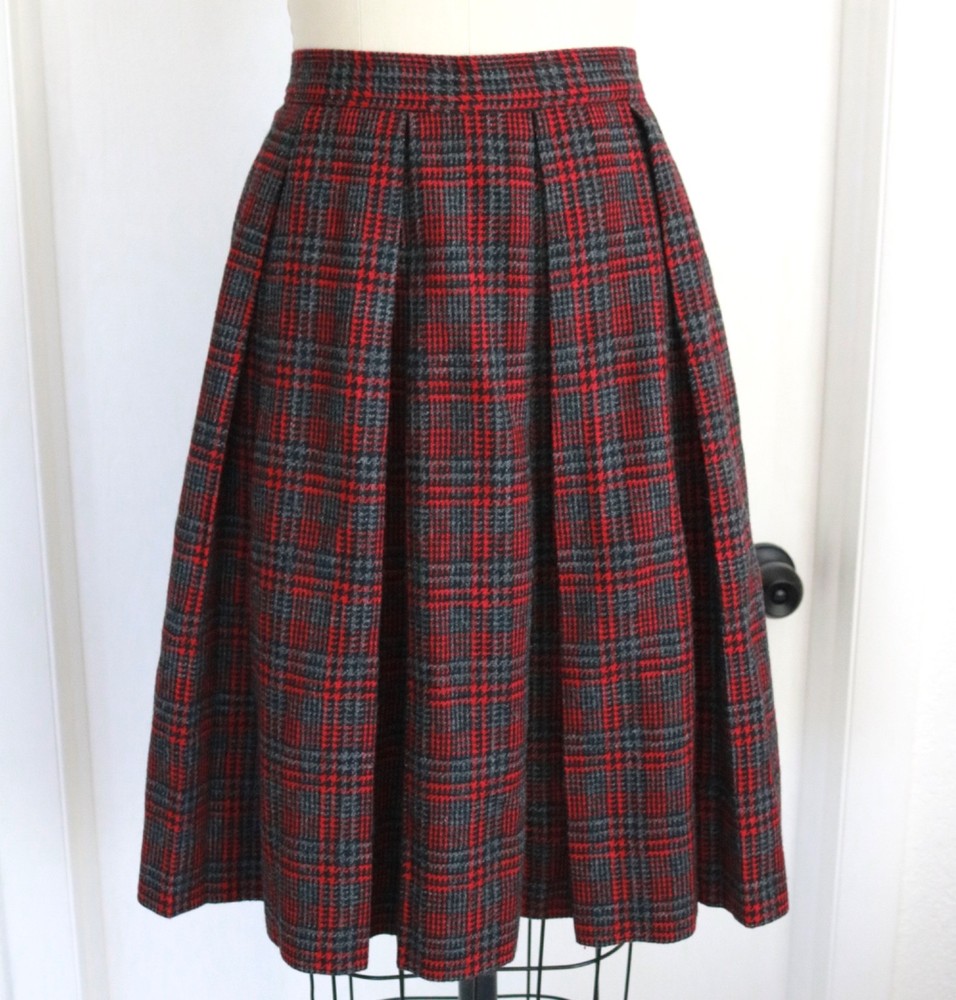 Vintage 70s Red Gray Wool Pleat Check Plaid Full Skirt W23 3/4