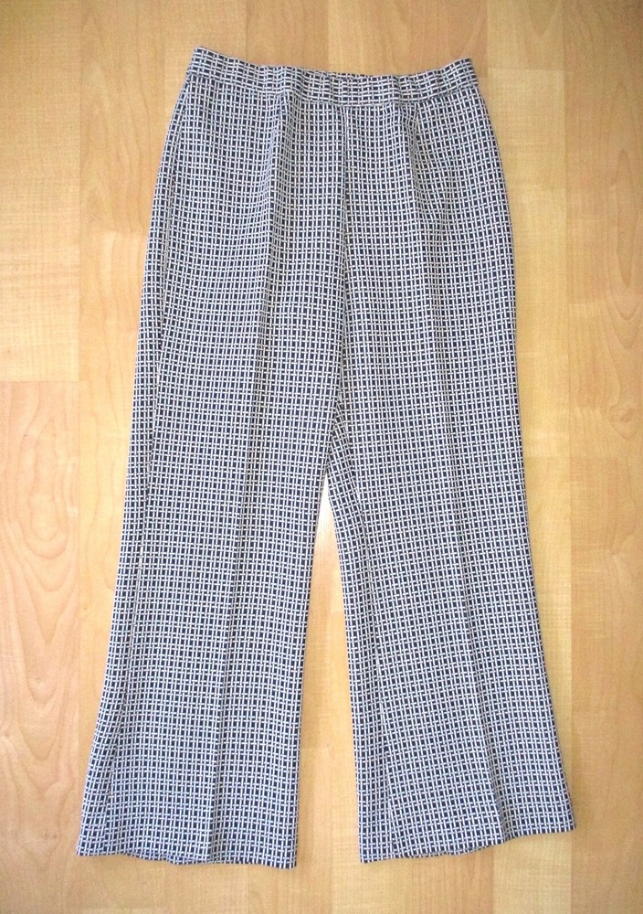 Vtg 60s 70s Mod Black Textured Basketweave Poly Hi Waist Wide Flare Pants 30 in.