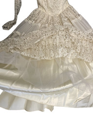 Vtg 1950’s Maurer Ivory Full Lace Wedding Dress-Bust 30/2XS