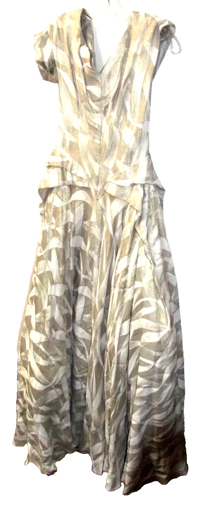1950s Thin Women’s Ball Dress White/Metal Gold Fabric Handmade Petticot S Africa