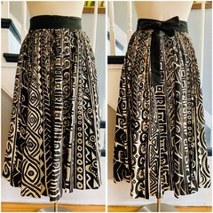 1950s Cotton Tribal Tiki Tropical Black White Circle Skirt Sequins Rockabilly