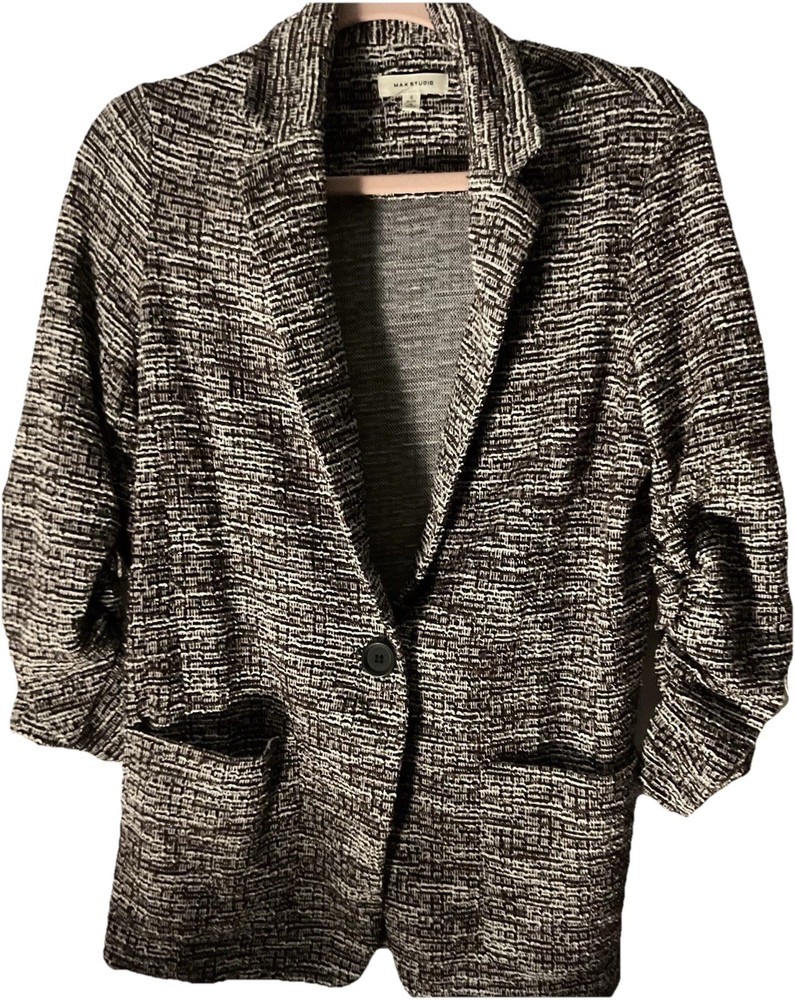 Classic & chic max studio small blazer