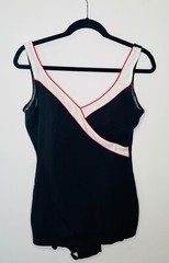 VTG 60’S ROBBY LEN ONE PIECE W/CUPS BLACK RED&WHITE SKIRTED SWIMSUIT*14 M/L