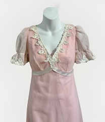 Vintage 1970s Women Maxi Dress XS/S Pink Swiss Dot Lace Puff Short Sleeve Lined