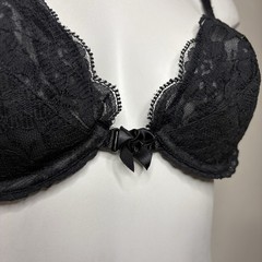 Vintage 90s Black Lace Wonderbra Lightly Padded Underwire Front Clasp Bra 38B