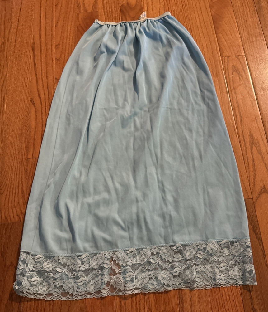 Vintage Movie Star 100% Nylon Tricot Satin Blue Half Slip Lace Detail Sz Small