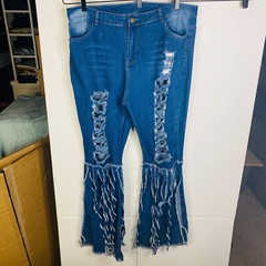 Women’s 3XL Jeans 60s 70s Hippie Festival Thrashed Distressed Flared Ripped
