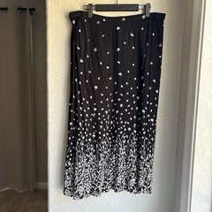 Women M Midi Skirt Floral 90s Vintage Border Print Black White Rayon Cotton