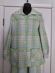 Vintage 70s Women’s Plaid Green Blue Pink White Polyester Leisure Suit