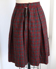 Vintage 70s Red Gray Wool Pleat Check Plaid Full Skirt W23 3/4