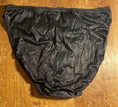 Vintage Vive La Différence Panties Size 8 Black/Red Lace NWOT