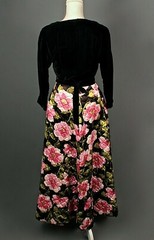 VTG Women’s 60s Black & Pink Velvet Maxi Dress Sz S 1960s Quilted