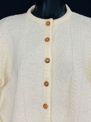 Vintage 1960s ivory white sweater wool knit wooden buttons oversized cardigan M