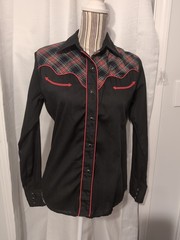 Vtg Ely Plains Women’s Black Pearl Snap Western Shirt Sz 13/14 Red Trim Plaid