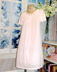 SALE $8.00 Shadowline Free Bust Style Butterfly Sleeve Embroider Neck Nylon S