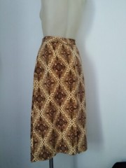 70,S AYWON Patterned Velvet Midi Skirt In Brown/ Cream.Waist70cm,Hip 95 Cm.Looks