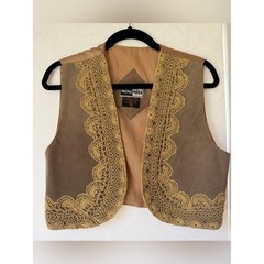 VTG Mona Mode Genuine Suede Leather Vest Crochet Lace Trim Boho Western Medium
