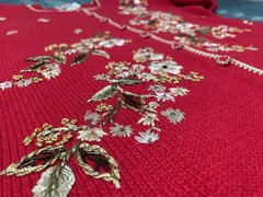 Vtg 2002 Sz S Heirloom Collectibles Red Cardigan Sweater Gold Embroidery Decor