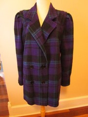 VINTAGE NEW YORK GIRL, LARGE PLAID 90’S COAT, BUTTON FRONT, LINED, SZ 6, SUPER!