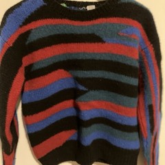 Vintage Women’s Woolen Color Block Pullover Sweater. Good Vintage Condition. Sm.