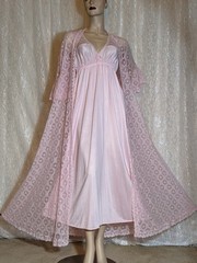 Vintage Pink All lace bodice Sweetheart Neck Lingerie Slip dress Nightgown M