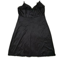 Sears Doesn’t Slip Nylon Womens Full Slip. Sz 40. Black.Made in USA.Vintage.