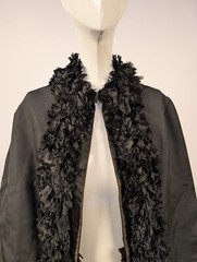 GOTHIC VICTORIAN 1880’S BUSTLE BACK CAPE W FEATHERED RUFFLE TRIMS