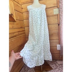 Vintage Cotton Nightgown Womens Small White Blue Floral Eyelet Lace Fair Set