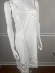 Full Dress long Slip Womens 38” white Nightgown Lingerie chiffon Vtg Lace