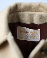 Vintage Pendleton Ladies Cape Coat Virgin Wool Tan – 1960s – Size 12 – Large
