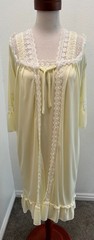 2pc Vintage YELLOW Nightgown PEIGNOIR Robe Set Ming Ya Label Size Medium