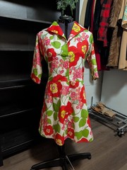 Retro Dress half Sleeves, Groovy Pattern, See Photos For Details