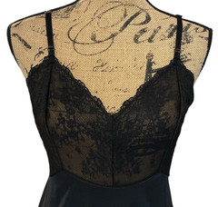 Vtg Vanity Fair Slip Black Lace Bodice Hem Sz 32 Pin-Up Retro Boudoir Lingerie