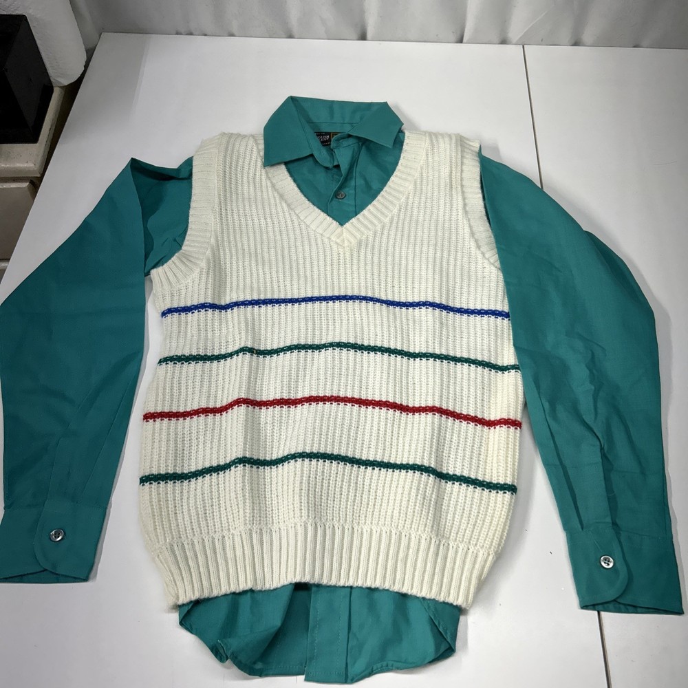 VTG 80’s English Glen Women’s Preppy V Neck Sweater With Button up Collar Shirt