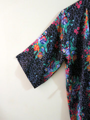 Vintage Jo.Intimates Polyester Satin Floral Violets Tulips Kimono Robe Size M/L