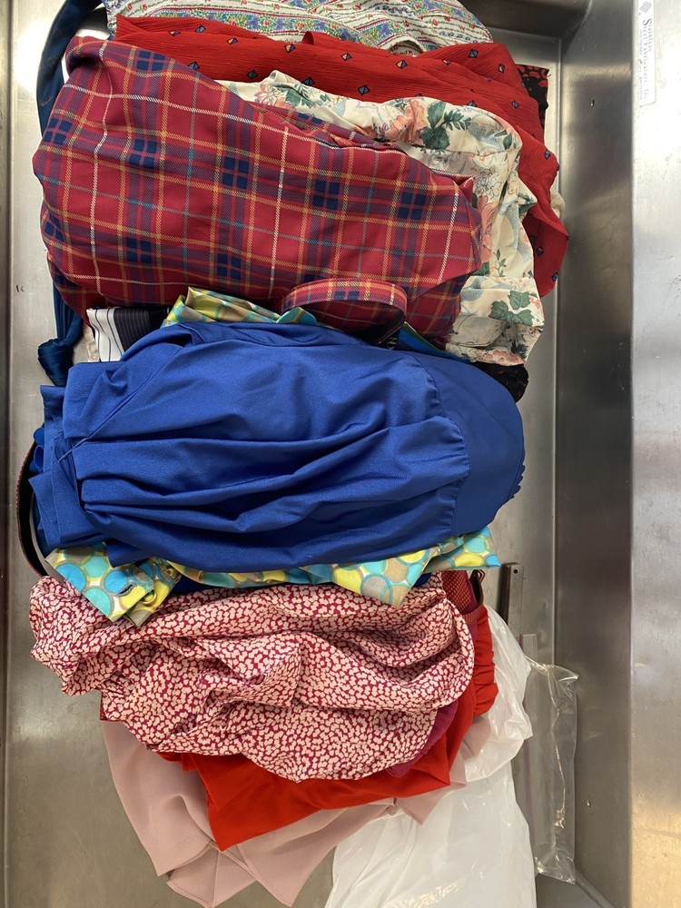 Lot of 21 Vintage Dresses, Good Condition, mid-size, clean 60’s-70s-80s