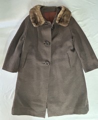 Vintage International Ladies’ Garment Workers’ Union ILGWU Wool Coat Fur Collar