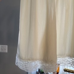 Vintage Pollinaise Cream Ivory Pants Bloomers Shorts Lace Nylon Slip Culottes L