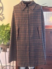 Women’s Vintage Wool Houndstooth Plaid Cape Cloak One Size Unisex Lined WOW!