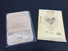 Hanes Absolutely 707 Ultra Sheer Pantyhose Control Top Sandalfoot Pearl Size B