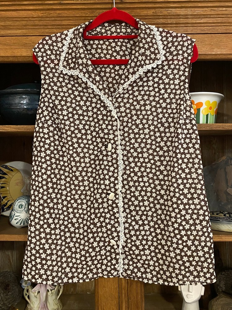 Brown Floral Blouse Size 10