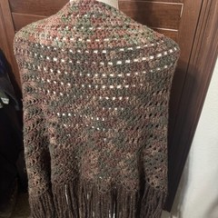Vintage Hand Knit Crochet Poncho Cape O/S Boho Fringe Hippie Brown Forest